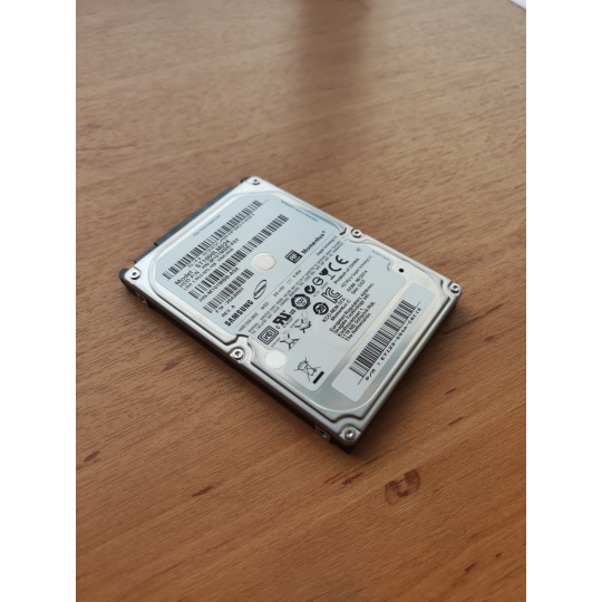 AKCE !!! HDD 2,5" 750GB